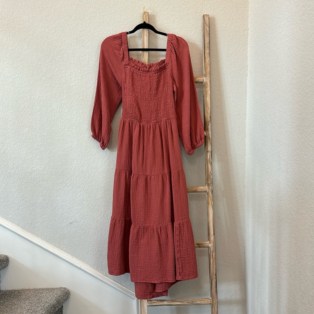 Beach Lunch Lounge Dress in Mauve. Size M. Worn once.